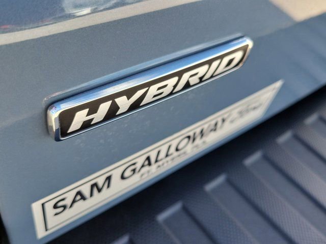 Certified 2024 Ford Maverick XLT image 11