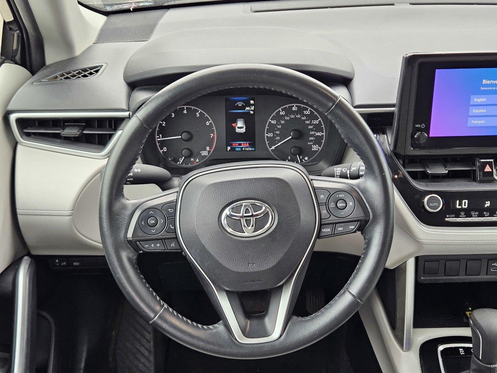 Used 2023 Toyota Corolla Cross LE AWD/4WD image 26