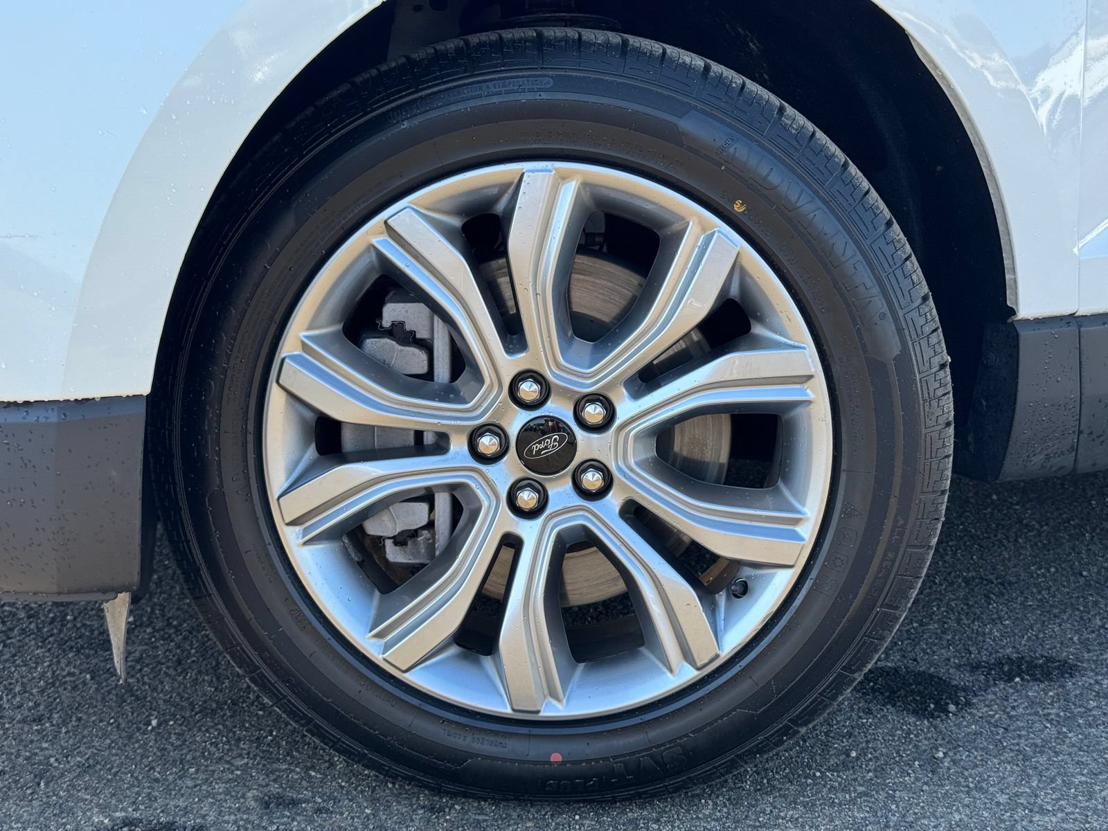 Certified 2023 Ford Edge Titanium AWD/4WD image 11