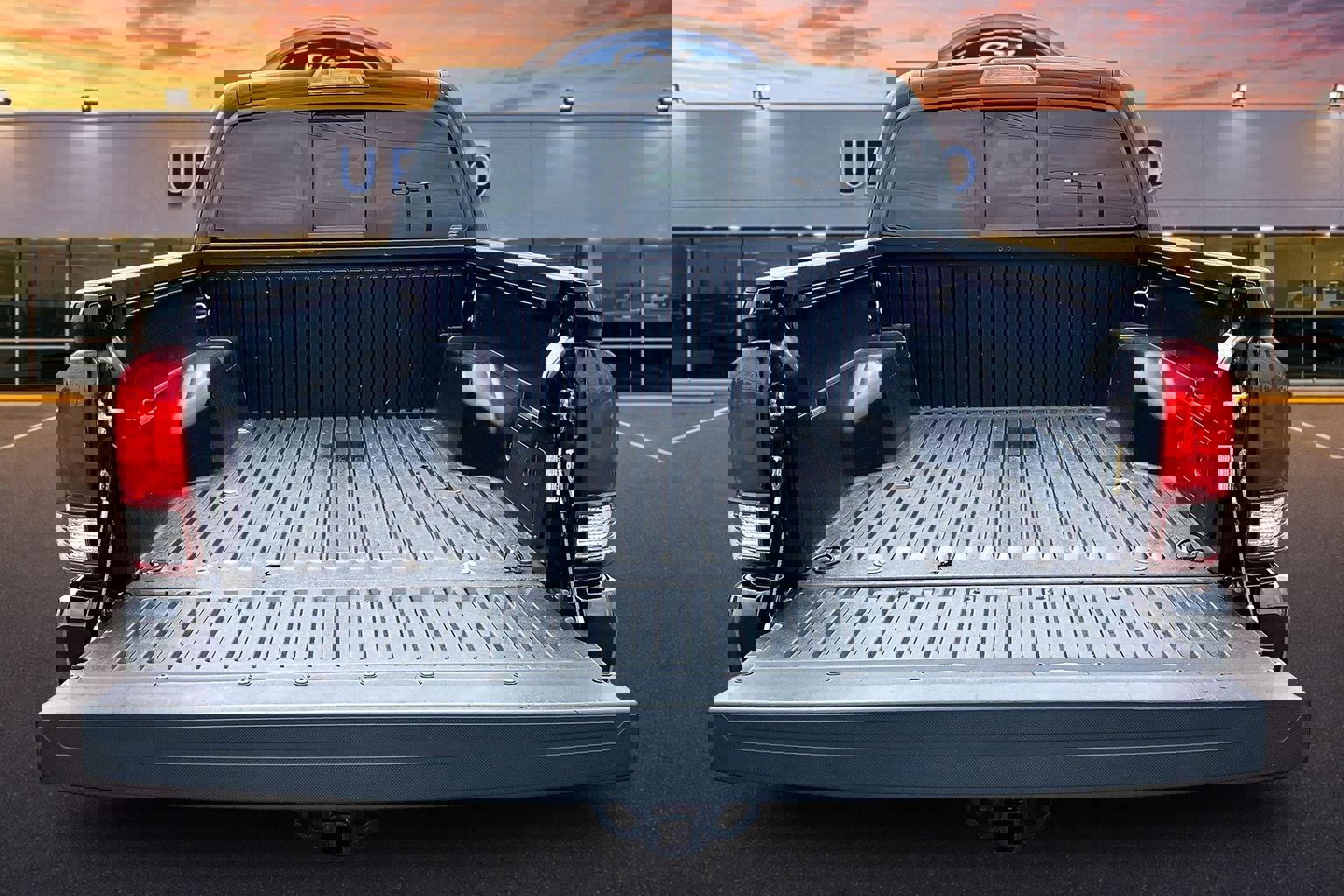 Used 2021 Toyota Tacoma SR AWD/4WD image 18