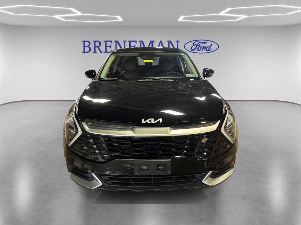Used 2023 Kia Sportage EX FWD image 2