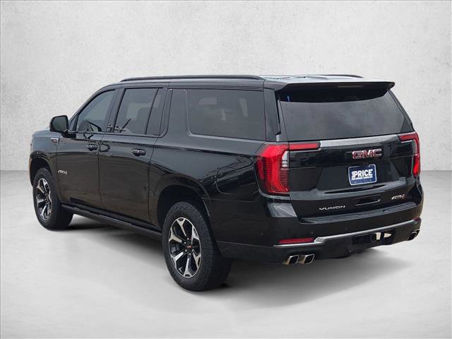 Used 2025 GMC Yukon XL AT4 w/ AT4 Premium Package AWD/4WD image 7