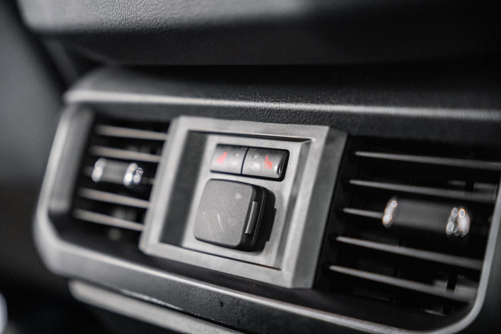 Certified 2025 Ford F150 Raptor image 42