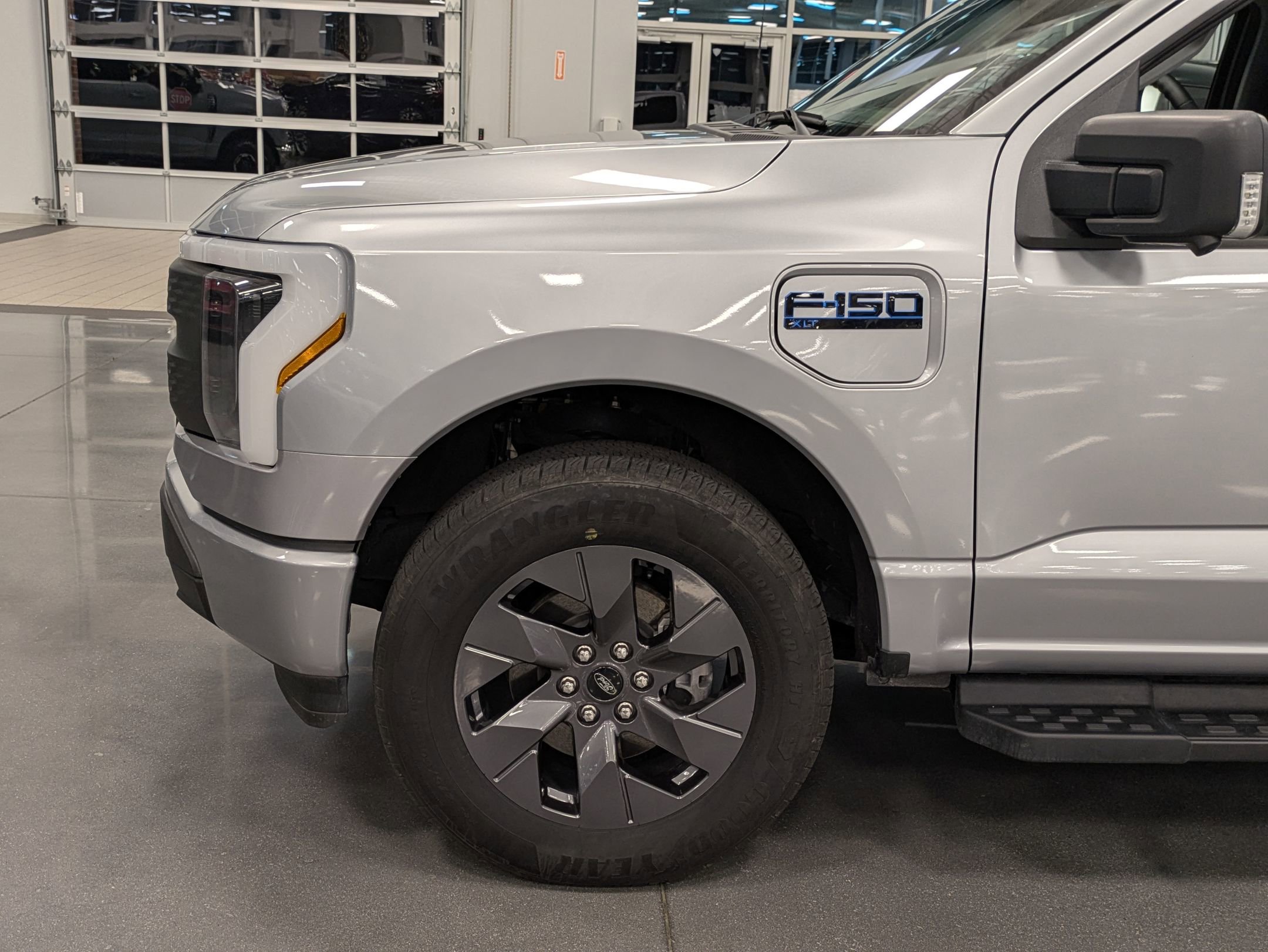 Certified 2024 Ford F150 Lightning XLT w/ Max Trailer Tow Package image 11