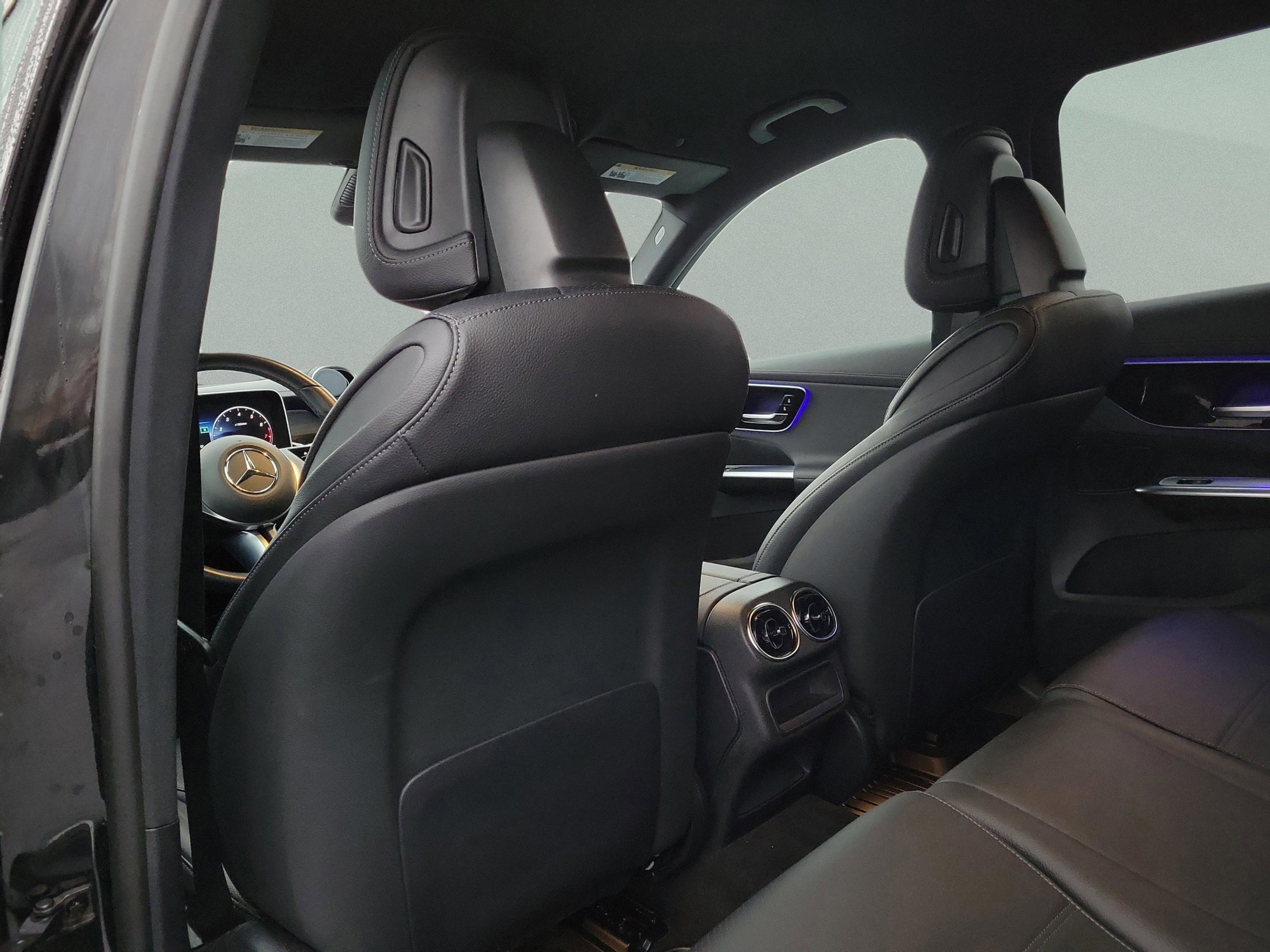 Used 2023 Mercedes-Benz GLC 300 GLC 300 image 7