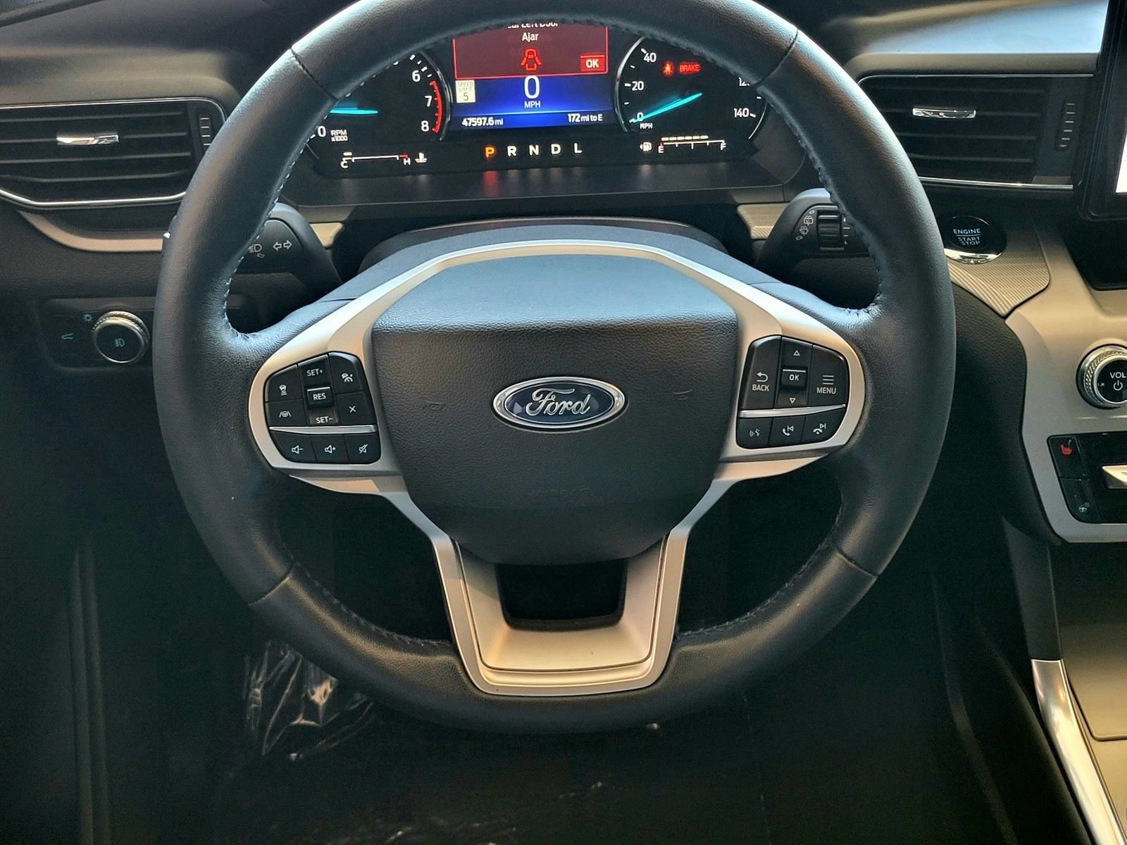 Certified 2023 Ford Explorer XLT w/ Equipment Group 202A RWD image 12