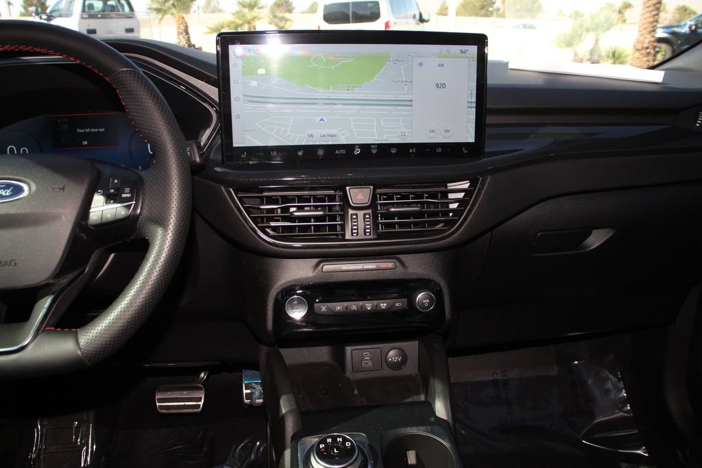 Certified 2023 Ford Escape ST-Line Elite w/ Premium Technology Package AWD/4WD image 18