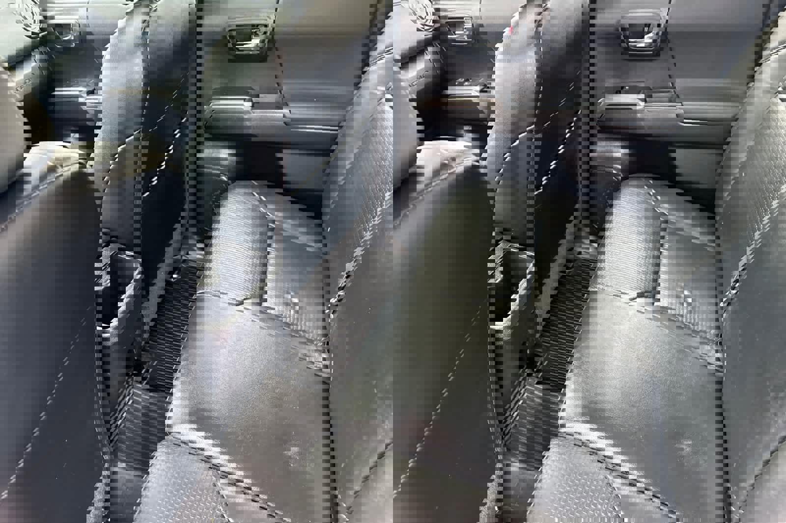 Used 2020 Toyota Tacoma TRD Off-Road image 10