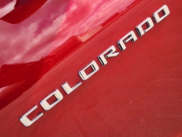 Used 2023 Chevrolet Colorado LT image 11