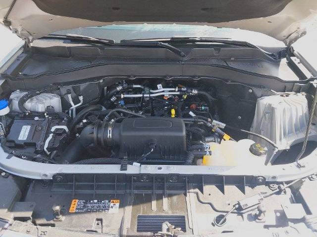 Certified 2024 Ford Explorer XLT w/ Equipment Group 202A AWD/4WD image 28