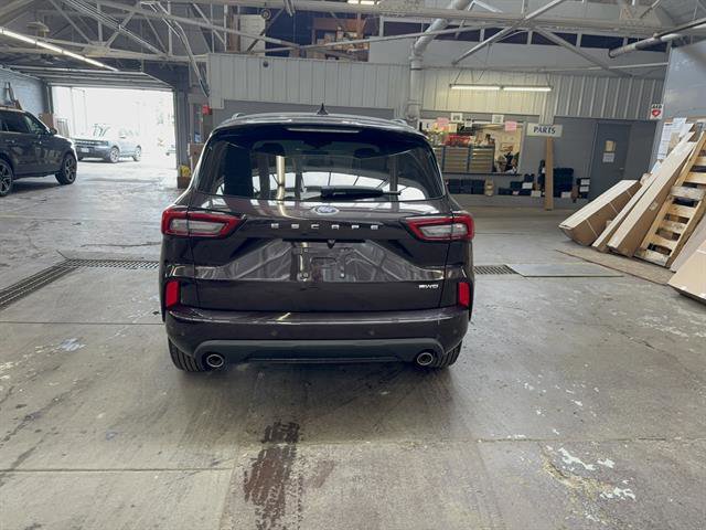 Certified 2023 Ford Escape ST-Line w/ Tech Pack #1 image 4