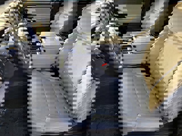 Certified 2025 Ford Expedition Active image 17