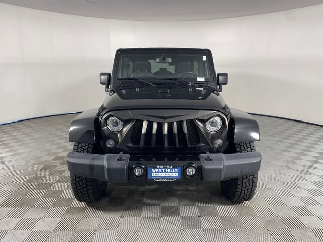 Used 2017 Jeep Wrangler Unlimited Sahara w/ Connectivity Group AWD/4WD image 24