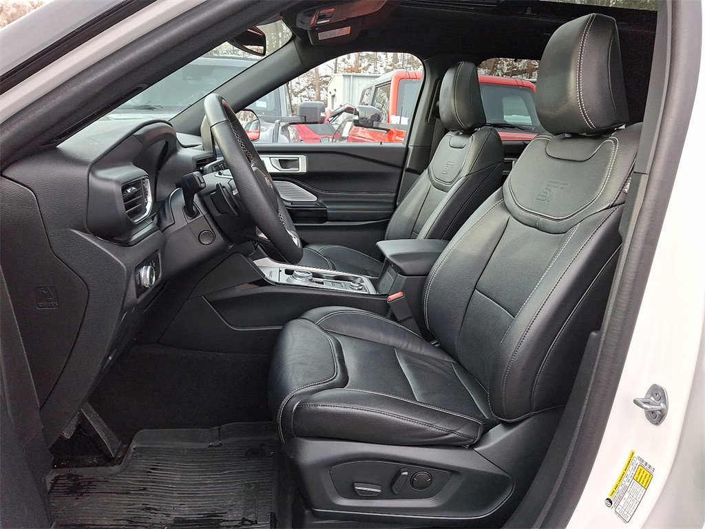 Certified 2023 Ford Explorer ST w/ Equipment Group 401A image 14
