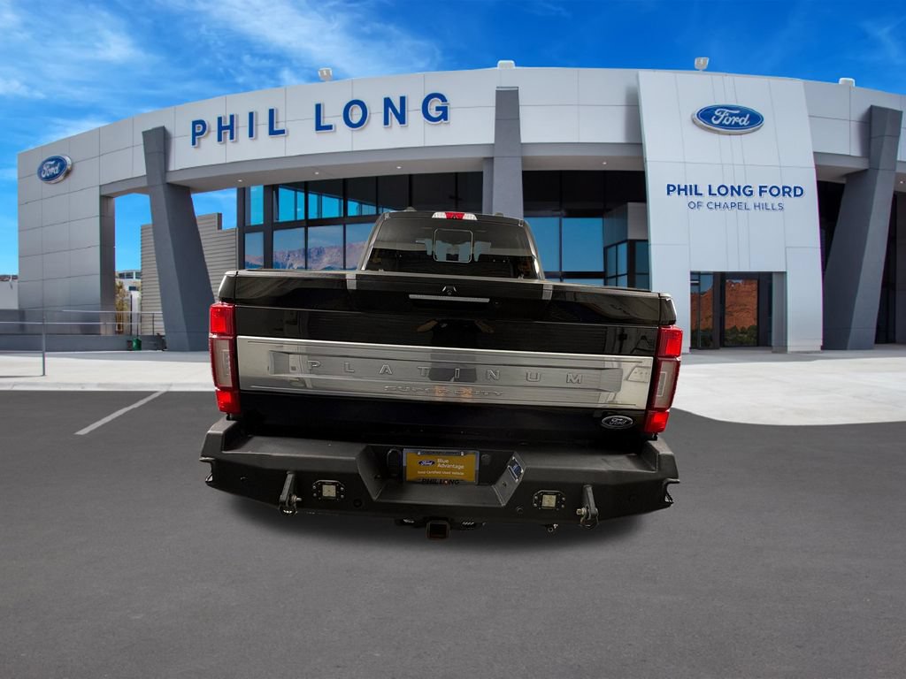 Certified 2021 Ford F250 Platinum w/ FX4 Off-Road Package AWD/4WD image 4