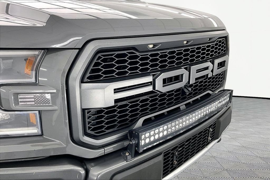 Certified 2018 Ford F150 Raptor w/ Equipment Group 801A Mid AWD/4WD image 29