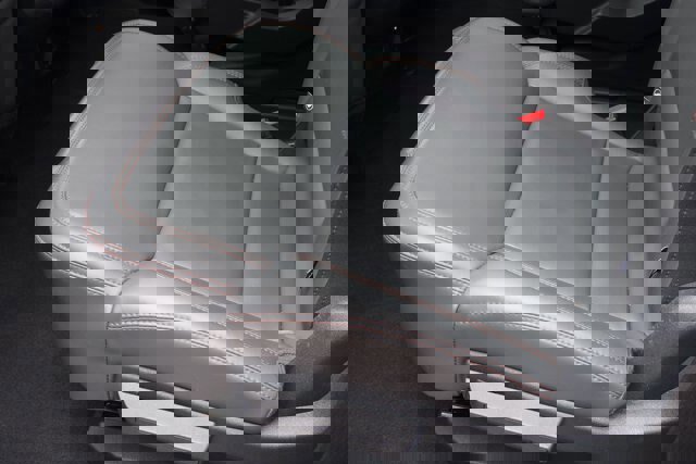 Certified 2025 Ford Expedition Active image 23