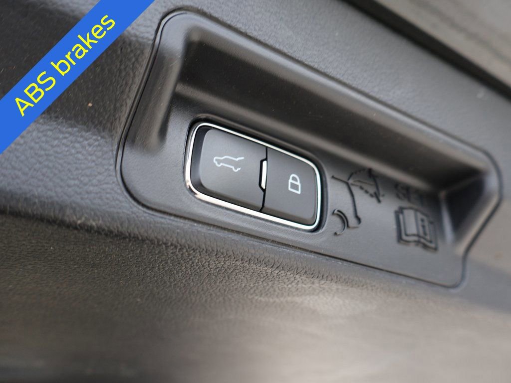 Certified 2024 Ford Explorer ST w/ Equipment Group 401A image 18