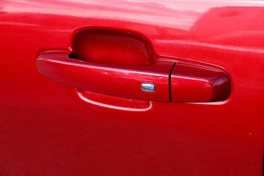 Used 2022 GMC Acadia SLE w/ Driver Convenience Package image 10