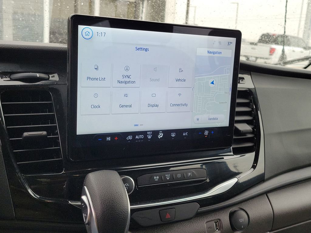 Certified 2024 Ford Transit 350 XLT image 27