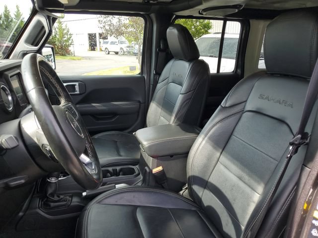 Used 2022 Jeep Wrangler Unlimited Sahara w/ Cold Weather Group AWD/4WD image 5