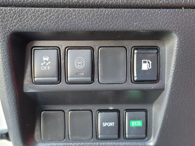 Used 2019 Nissan Rogue S FWD image 26