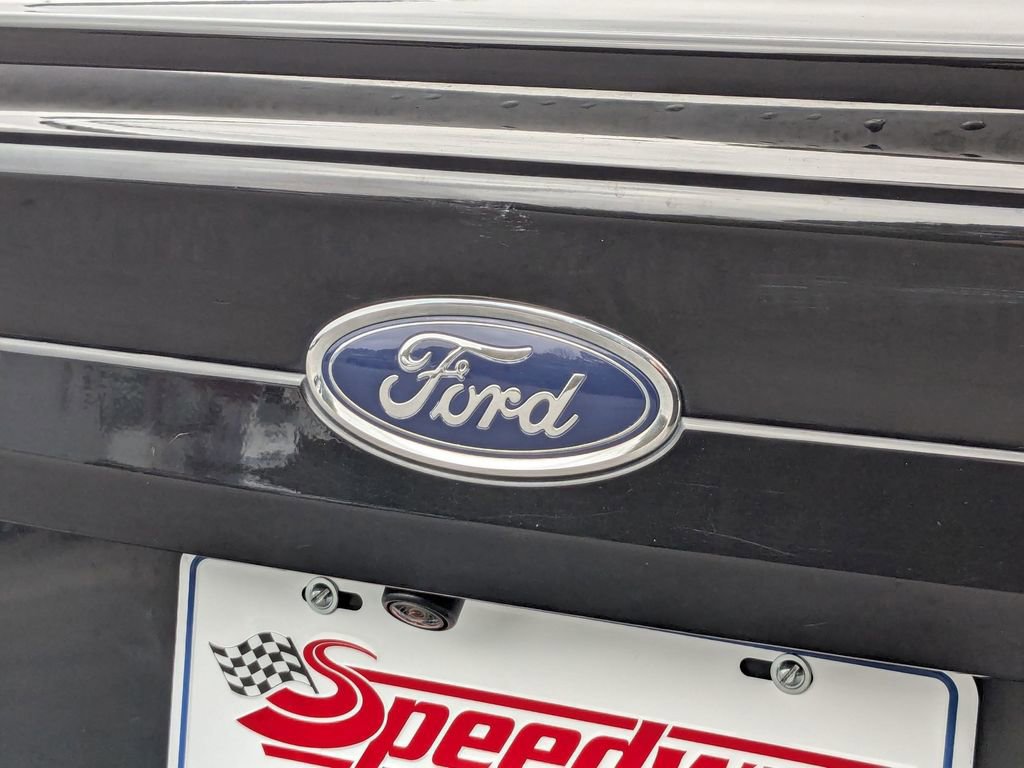 Certified 2019 Ford Fusion SE w/ Equipment Group 151A image 9