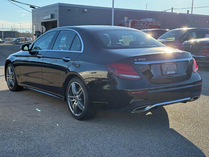 Used 2020 Mercedes-Benz E 450 4MATIC Sedan image 2