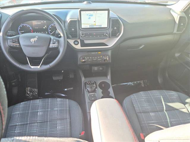 Certified 2024 Ford Bronco Sport Heritage w/ Heritage Convenience Package AWD/4WD image 18