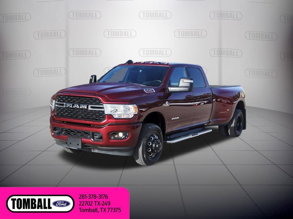 Used 2024 RAM 3500 Big Horn w/ Sport Appearance Package AWD/4WD image 3