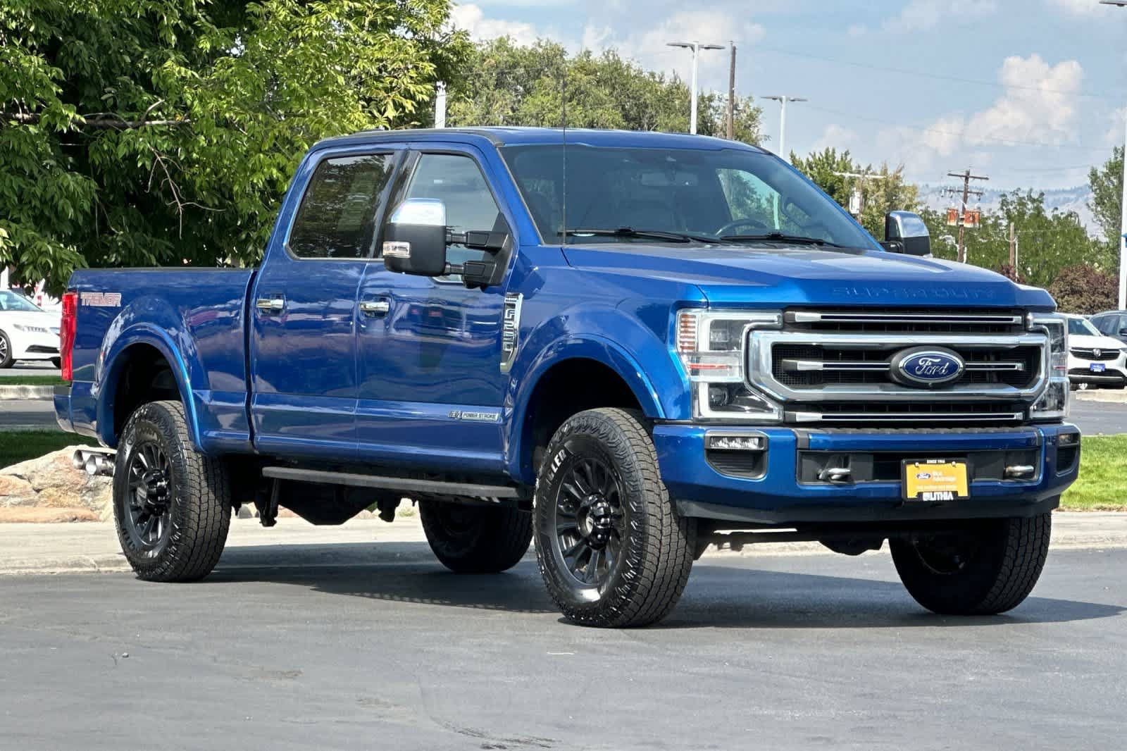 Certified 2022 Ford F250 Platinum w/ Tremor Off-Road Package AWD/4WD image 9