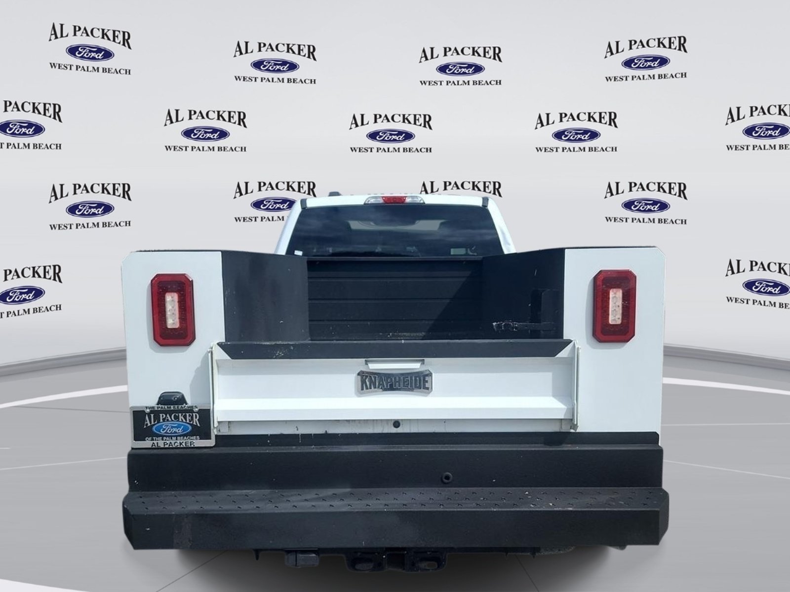 Certified 2023 Ford F250 XL w/ XL Chrome Package RWD image 4