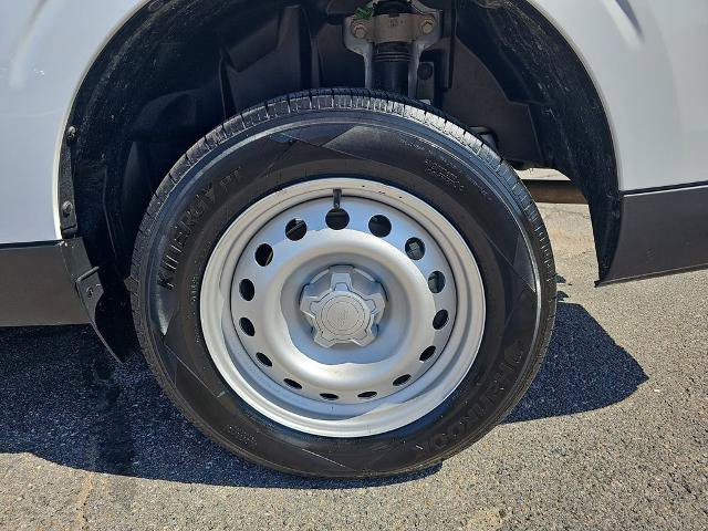 Certified 2025 Ford Maverick XL FWD image 33