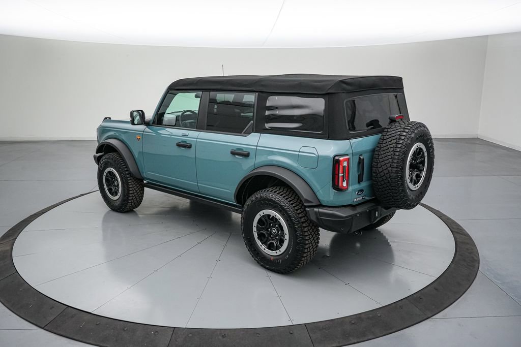 Certified 2022 Ford Bronco Badlands AWD/4WD image 7