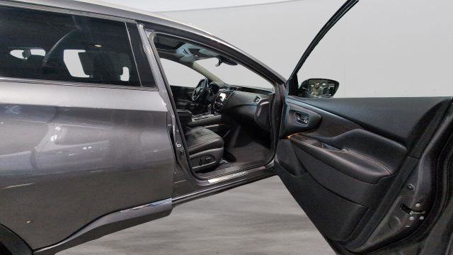 Used 2024 Nissan Murano Platinum w/ Cargo Package image 23