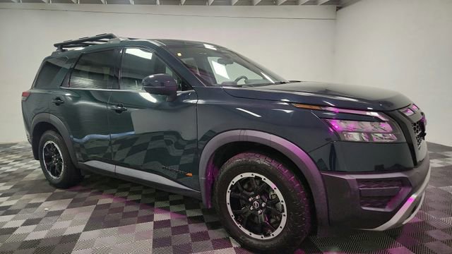 Used 2023 Nissan Pathfinder Rock Creek image 3