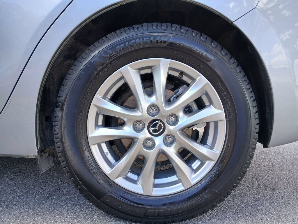Used 2017 MAZDA MAZDA3 Sport FWD image 23