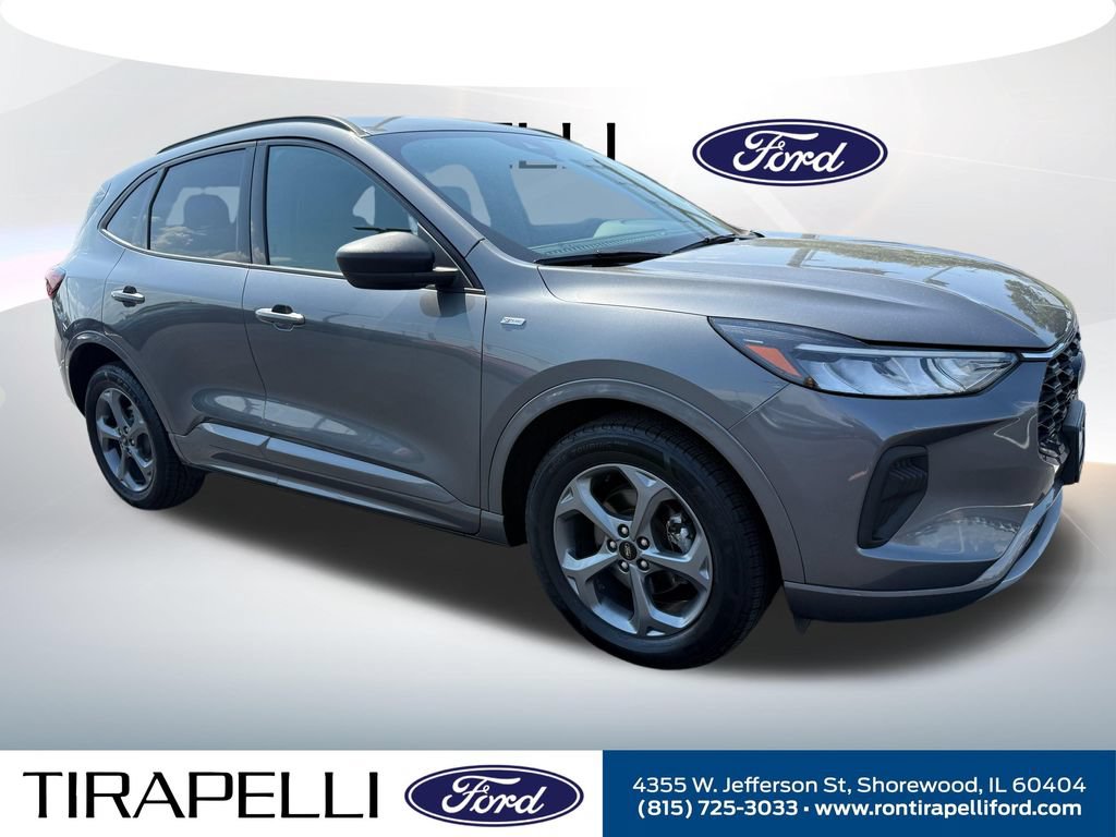 Certified 2023 Ford Escape ST-Line w/ Tech Pack #1 AWD/4WD image 5