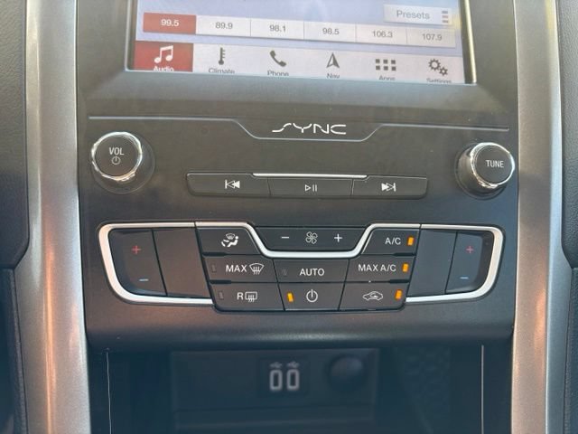 Certified 2019 Ford Fusion SE FWD image 27