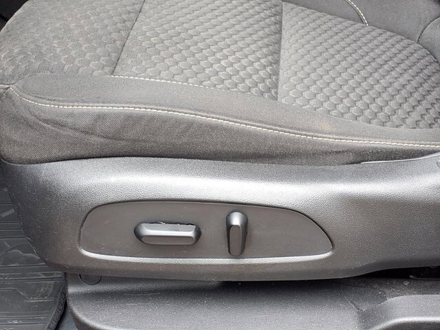 Used 2019 GMC Acadia SLE w/ Driver Alert Package I FWD image 5