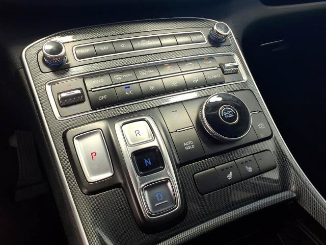 Used 2023 Hyundai Santa Fe SEL FWD image 18