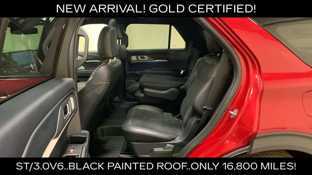 Certified 2025 Ford Explorer ST w/ Sun And Sound Package AWD/4WD image 26