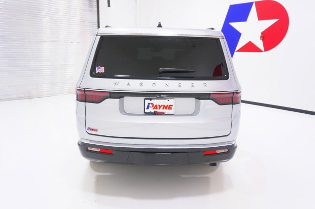 Used 2024 Jeep Wagoneer 4WD image 7