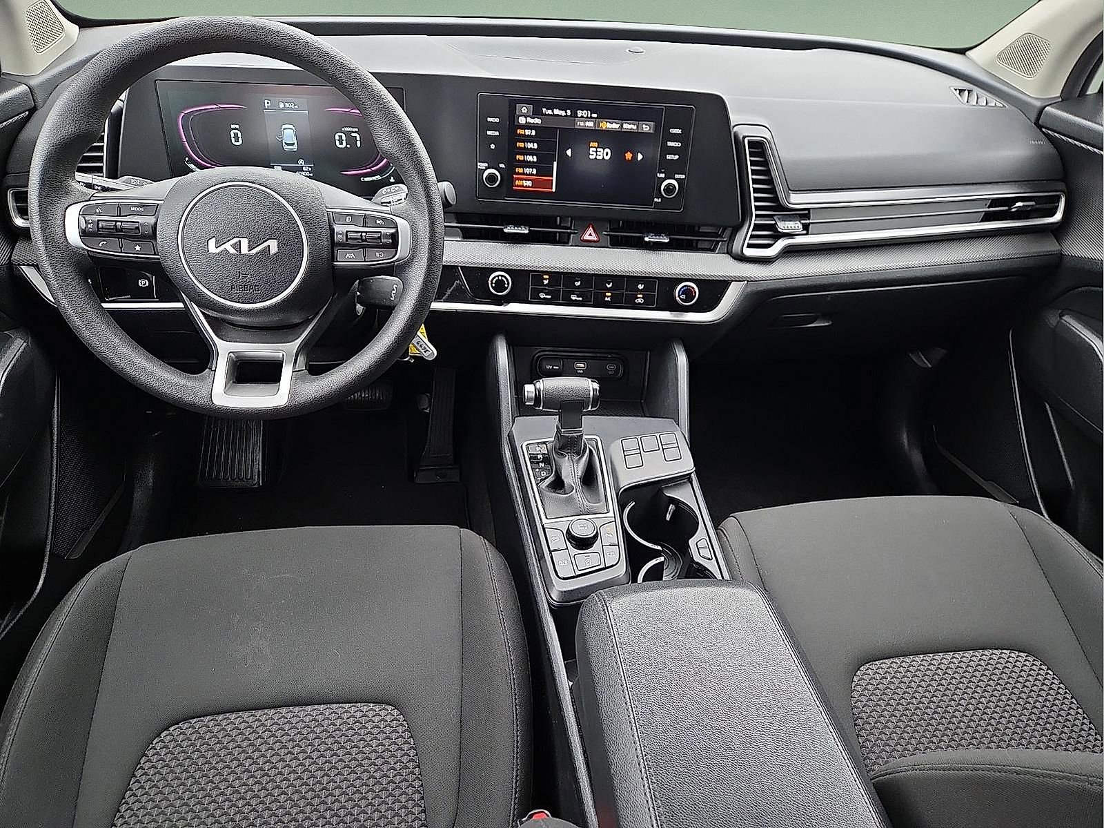 Used 2024 Kia Sportage LX FWD image 11