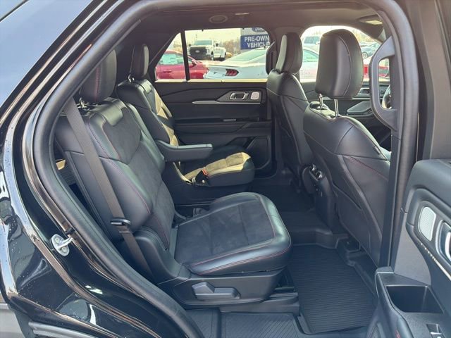 Certified 2025 Ford Explorer ST image 21
