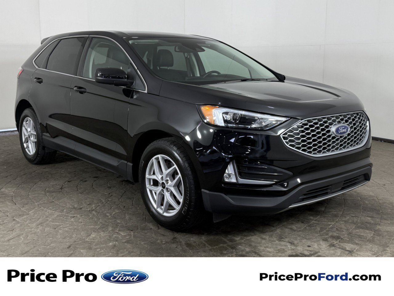 Certified 2023 Ford Edge SEL w/ Convenience Package