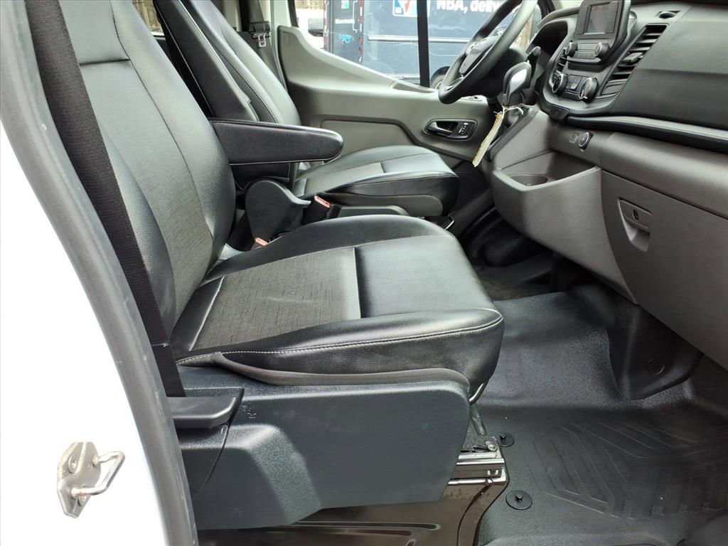 Certified 2023 Ford Transit 350 XL RWD image 8