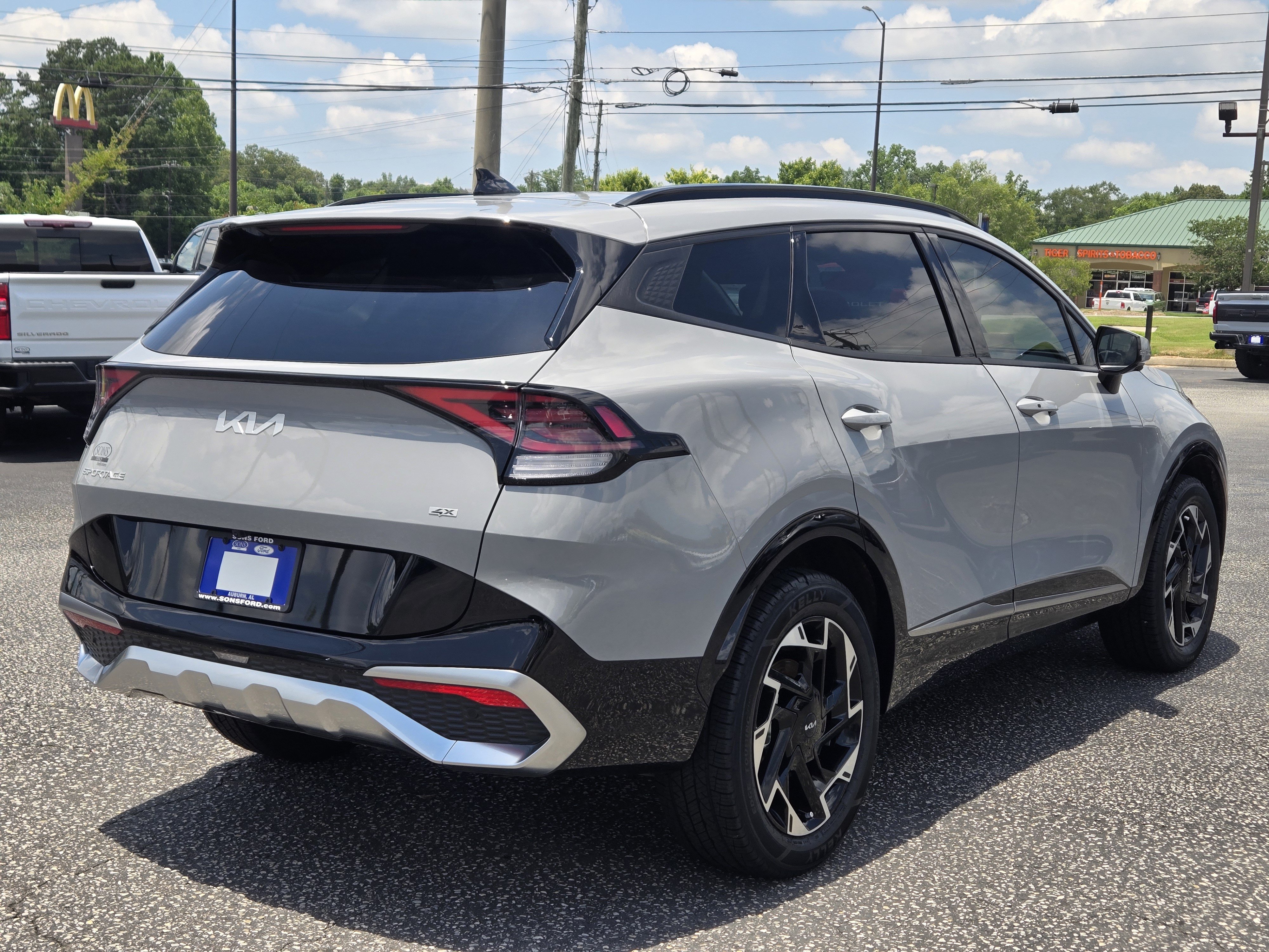 Used 2023 Kia Sportage SX AWD/4WD image 8