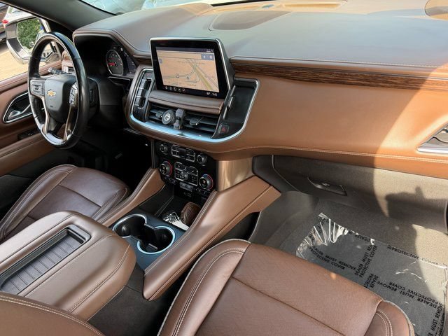 Used 2021 Chevrolet Tahoe High Country AWD/4WD image 9
