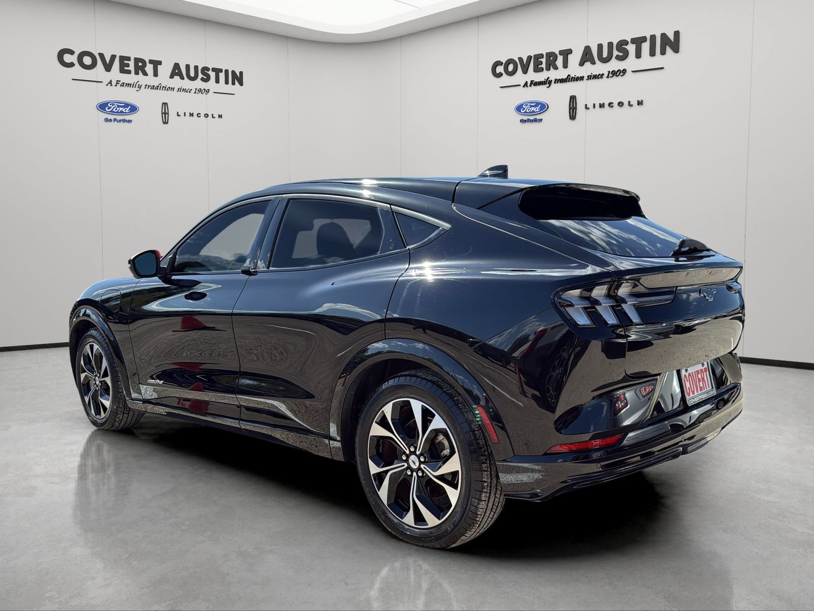Certified 2023 Ford Mustang Mach-E Premium RWD image 3